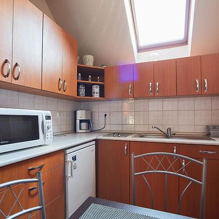 Apartament Lujza Apartman Goedoello Zewnętrze zdjęcie