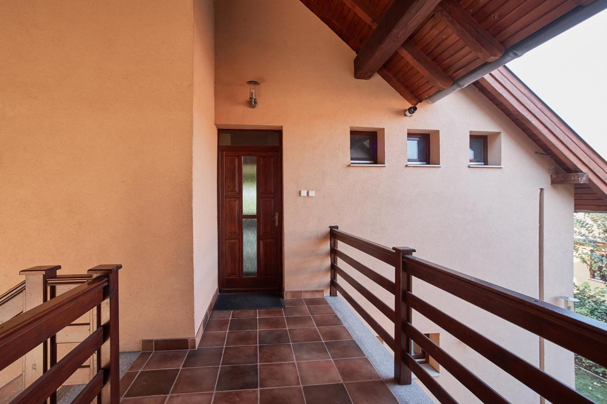 Apartament Lujza Apartman Goedoello Zewnętrze zdjęcie